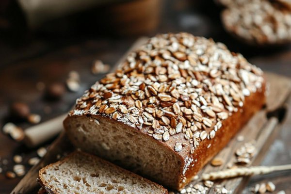 The whole wheat bread must be brown, but the brown bread may not be full wheat! 2 points are key differences