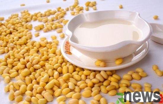 The magic transformation of soy milk left with soybean dregs
