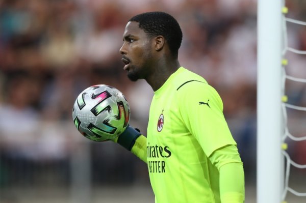 Milan: If Menion leaves this summer, Milan will try to introduce Roma goalkeeper Svilal