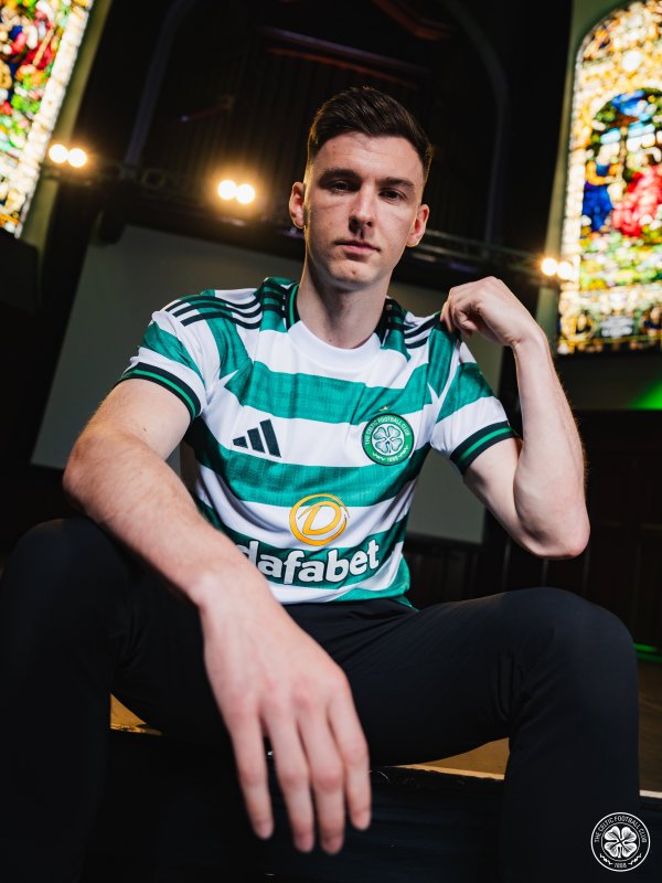 👋End 6 years of Gunner’s career! Official: 28-year-old Arsenal defender Tierney returns to the Celtics