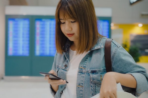 Use free wifi at airports or hotels to avoid ejaculation of personal income on public networks?