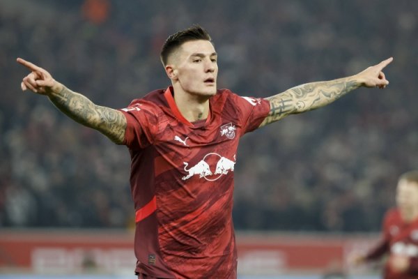 Romano: Arsenal is actively negotiating to sign Sesco, but no agreement has been reached yet