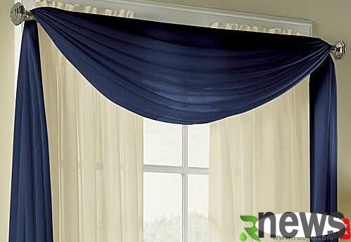 Washing window curtains is divided into texture. It is recommended to 