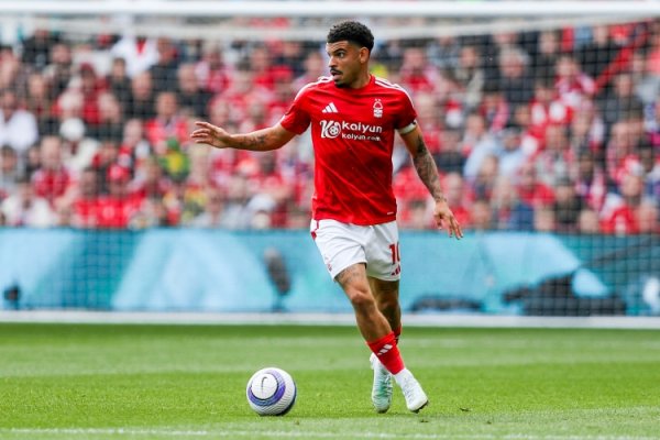 Sky: Nottingham Forest insists White will not leave the team, and players do not want to renew or remove the termination terms