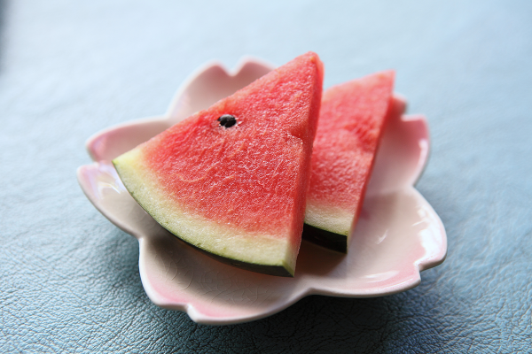 Can eating watermelon hurt and lower blood pressure? Chinese medicine publicizes the effects of watermelon, 