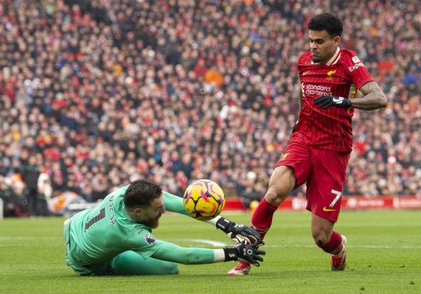 Falk: Bayern is optimistic about signing Dias, believing that the transaction can be completed in 7-10 days