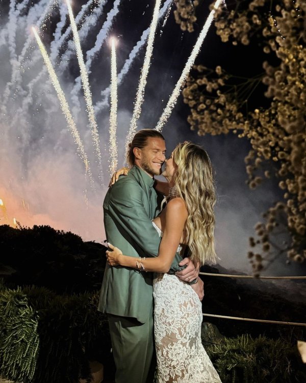 Karius: I am not jealous of my wife earning more than I do, and the income will eventually be deposited into a shared account