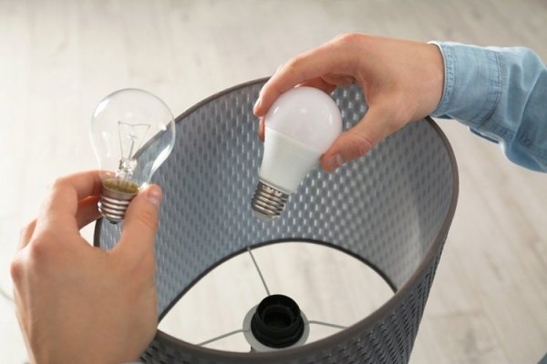 Can energy-saving lights be used for a long time and mercury poisoning? Poison experts reveal the truth... 