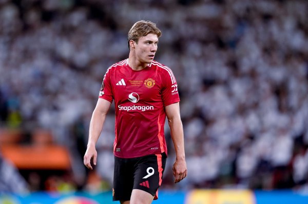Roy: Hoylen agreed to go to Naples, Manchester United hopes to sell directly or strengthen the buyout clause