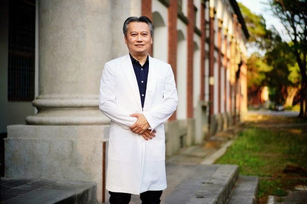 In the face of death, what should we learn? ICU critical care physician Chen Zhijin: Don’t wait until what you want to do