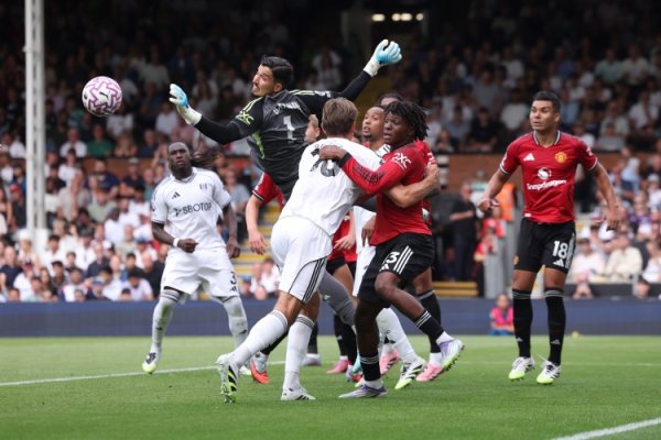 Reporter: Baindel made no mistakes in conceding the ball, but he did not make a save that boosted the team s confidence.
