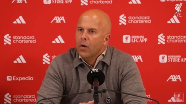 Slott: Manchester United has so many high-level players but they play long balls and we still create many opportunities