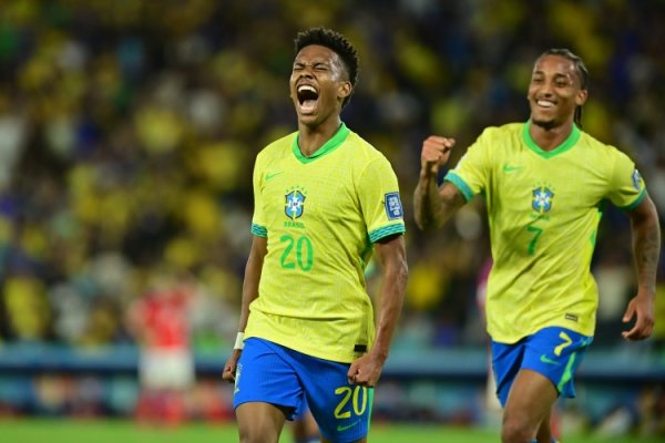 At the age of 18, Esteban has scored more goals for the national team than Melo combined at the same age, and is the top scorer for the Brazilian team this year.